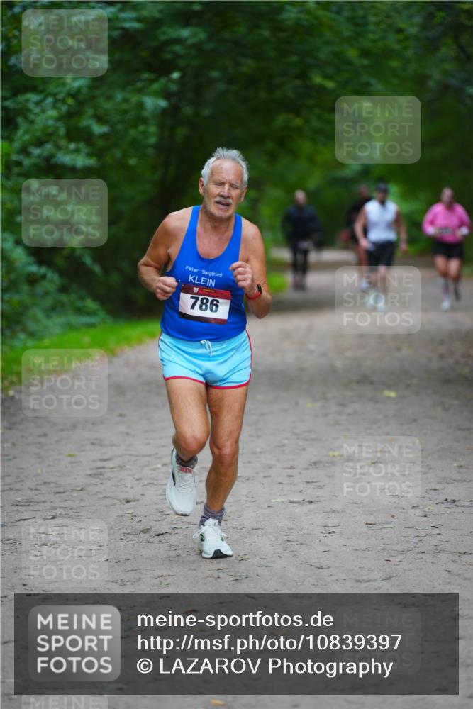 11.10.2026 - Bramfelder Halbmarathon 2026 LAZAROV Photography http://msf.ph/oto/10839397 11.10.2026 11:56:52 Laufen 786 meine-sportfotos.de