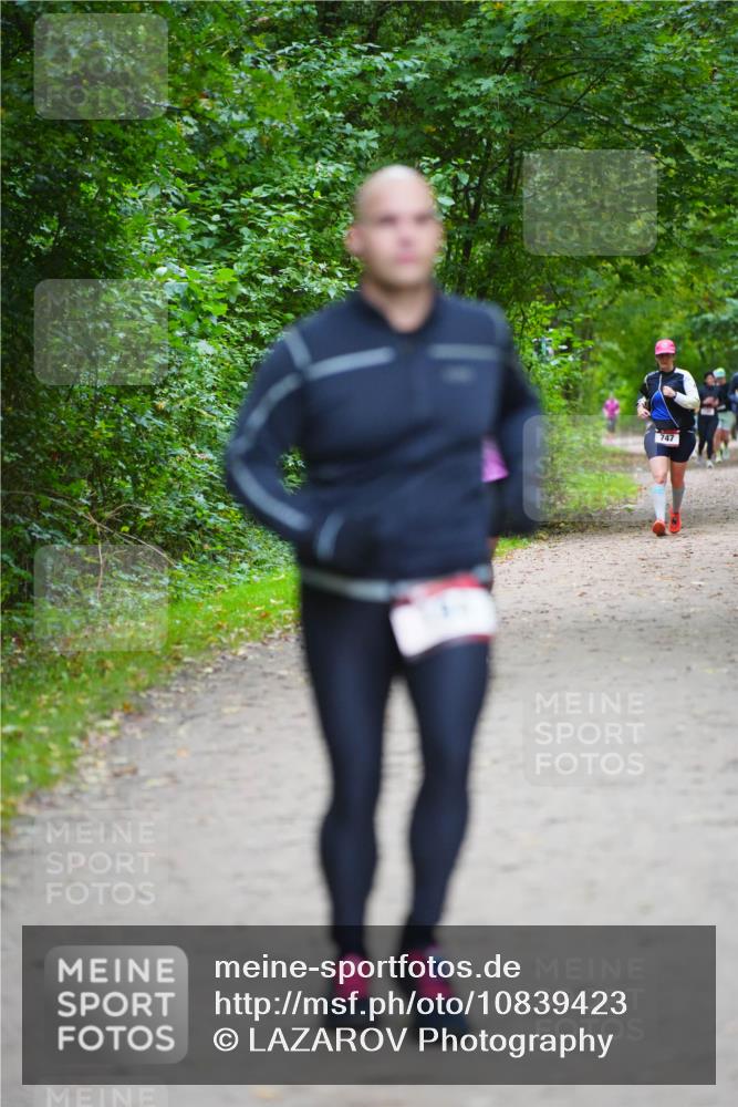 11.10.2026 - Bramfelder Halbmarathon 2026 LAZAROV Photography http://msf.ph/oto/10839423 11.10.2026 11:57:10 Laufen 747 meine-sportfotos.de