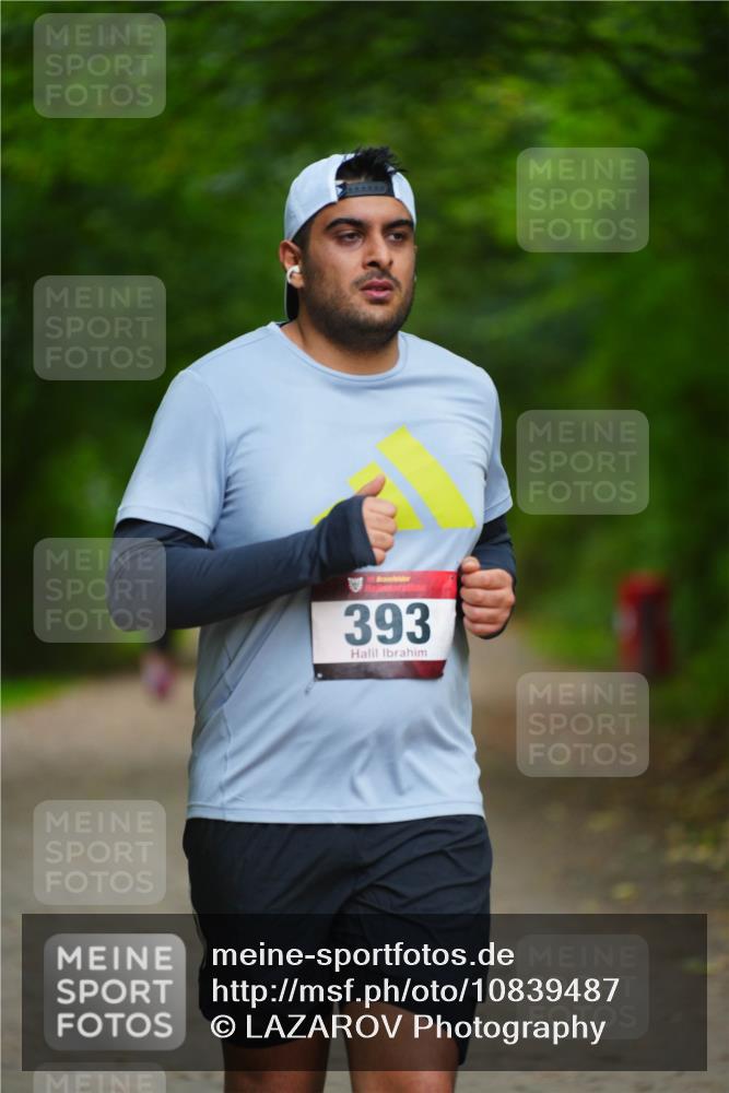 11.10.2026 - Bramfelder Halbmarathon 2026 LAZAROV Photography http://msf.ph/oto/10839487 11.10.2026 11:57:51 Laufen 393 meine-sportfotos.de