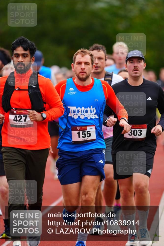 11.10.2026 - Bramfelder Halbmarathon 2026 LAZAROV Photography http://msf.ph/oto/10839914 11.10.2026 09:31:01 Laufen 15, 427, 2010, 35, 155, 299, 303 meine-sportfotos.de