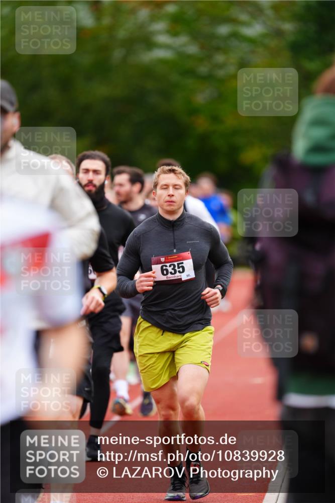 11.10.2026 - Bramfelder Halbmarathon 2026 LAZAROV Photography http://msf.ph/oto/10839928 11.10.2026 09:31:09 Laufen 635, 98 meine-sportfotos.de