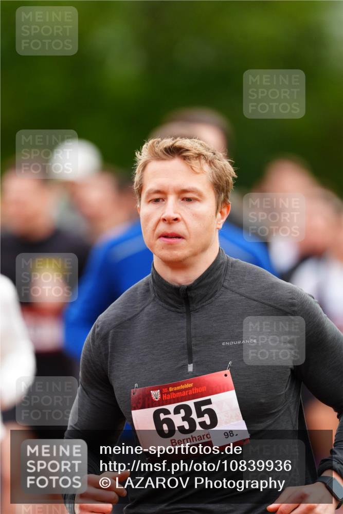 11.10.2026 - Bramfelder Halbmarathon 2026 LAZAROV Photography http://msf.ph/oto/10839936 11.10.2026 09:31:13 Laufen 35, 635, 98 meine-sportfotos.de