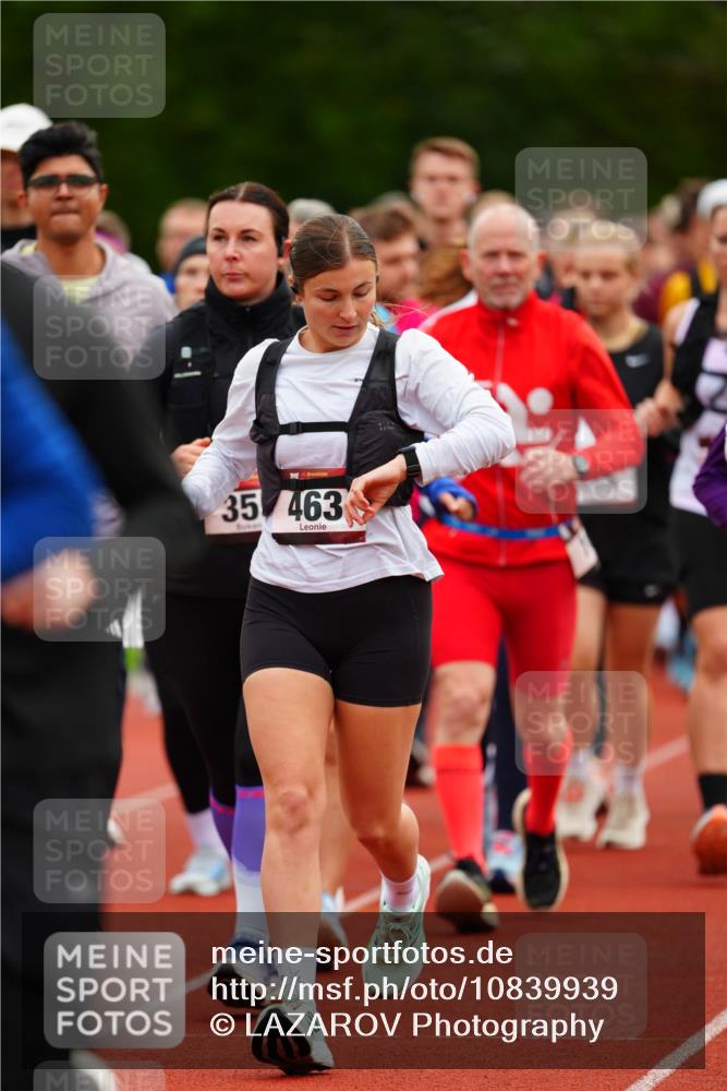 11.10.2026 - Bramfelder Halbmarathon 2026 LAZAROV Photography http://msf.ph/oto/10839939 11.10.2026 09:31:14 Laufen 35, 35, 463 meine-sportfotos.de