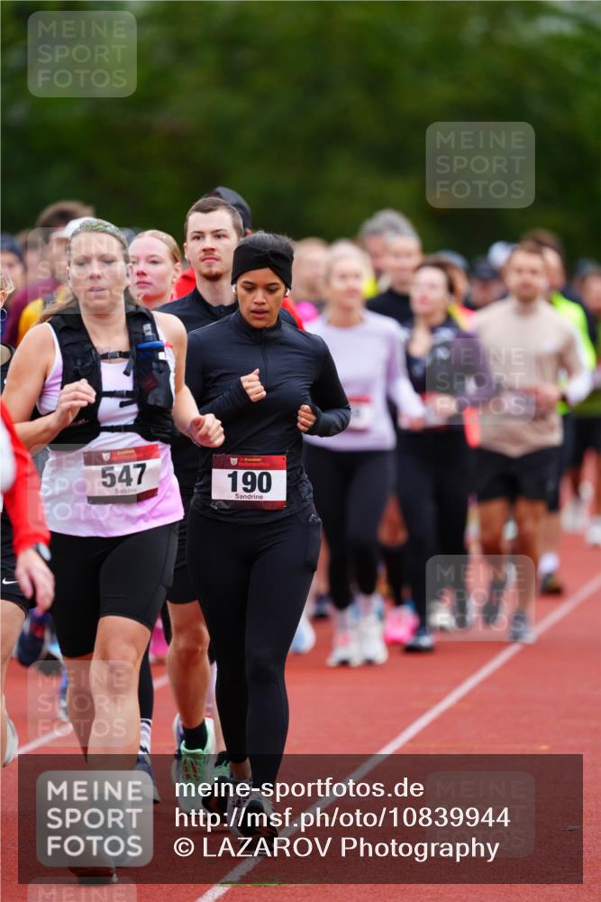 11.10.2026 - Bramfelder Halbmarathon 2026 LAZAROV Photography http://msf.ph/oto/10839944 11.10.2026 09:31:16 Laufen 547, 35, 190 meine-sportfotos.de