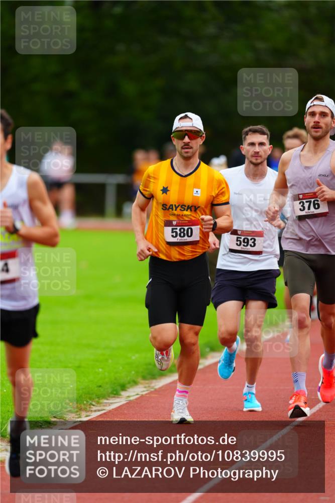 11.10.2026 - Bramfelder Halbmarathon 2026 LAZAROV Photography http://msf.ph/oto/10839995 11.10.2026 09:31:55 Laufen 4, 376, 580, 593 meine-sportfotos.de