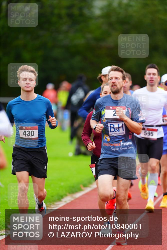 11.10.2026 - Bramfelder Halbmarathon 2026 LAZAROV Photography http://msf.ph/oto/10840001 11.10.2026 09:32:02 Laufen 430, 2, 595 meine-sportfotos.de