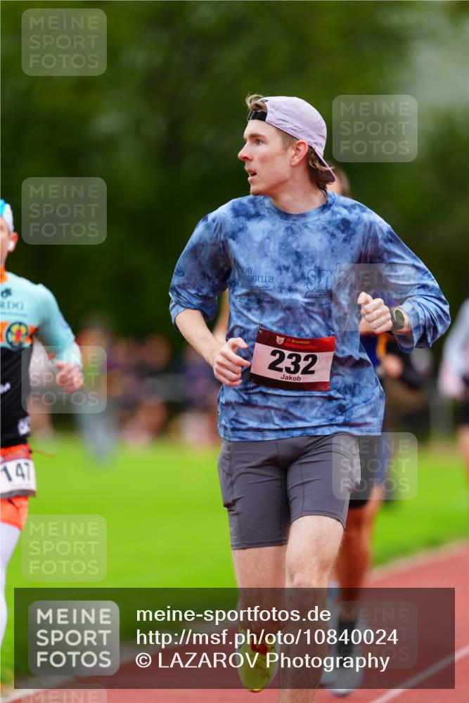 11.10.2026 - Bramfelder Halbmarathon 2026 LAZAROV Photography http://msf.ph/oto/10840024 11.10.2026 09:32:20 Laufen 147, 35, 232 meine-sportfotos.de