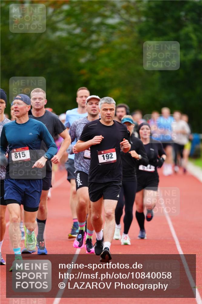 11.10.2026 - Bramfelder Halbmarathon 2026 LAZAROV Photography http://msf.ph/oto/10840058 11.10.2026 09:32:40 Laufen 815, 192, 614 meine-sportfotos.de