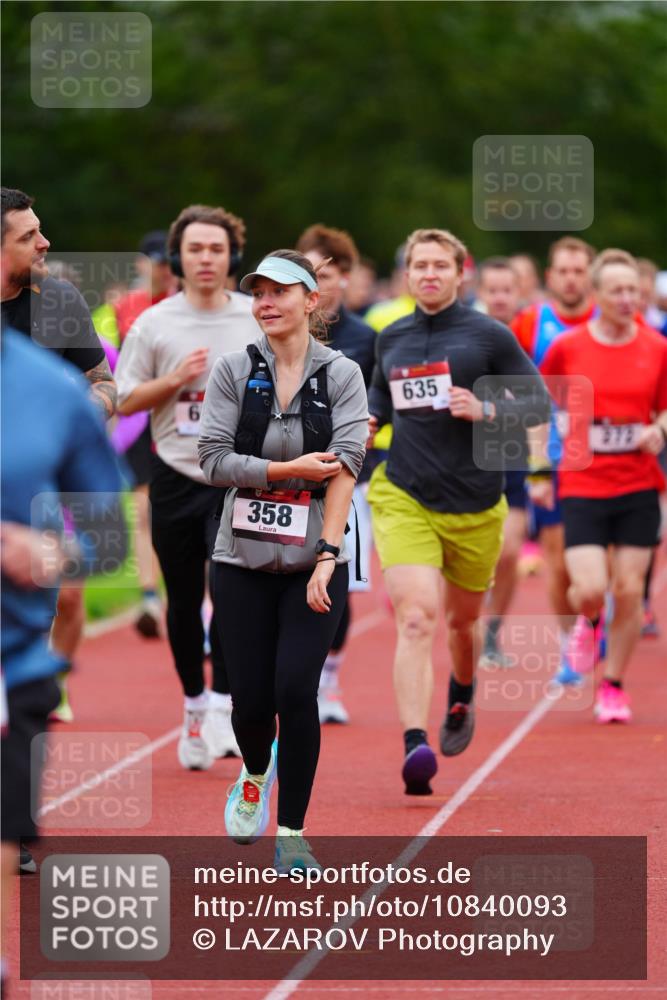 11.10.2026 - Bramfelder Halbmarathon 2026 LAZAROV Photography http://msf.ph/oto/10840093 11.10.2026 09:32:57 Laufen 358, 635, 972 meine-sportfotos.de
