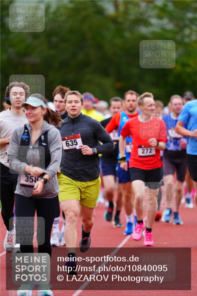 11.10.2026 - Bramfelder Halbmarathon 2026 LAZAROV Photography http://msf.ph/oto/10840095 11.10.2026 09:32:57 Laufen 358, 635, 98, 272 meine-sportfotos.de