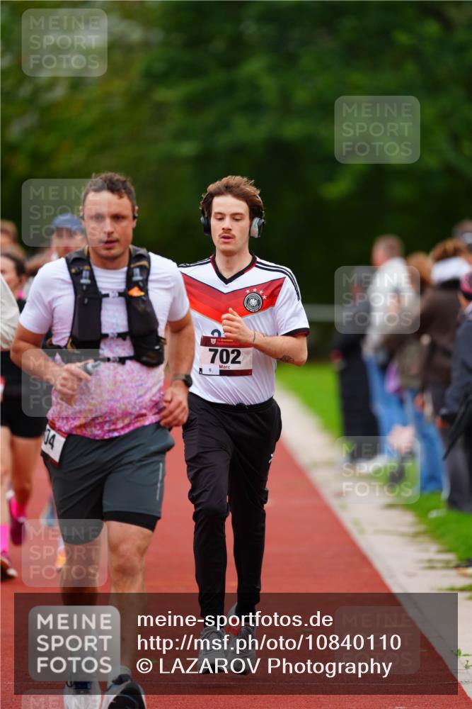 11.10.2026 - Bramfelder Halbmarathon 2026 LAZAROV Photography http://msf.ph/oto/10840110 11.10.2026 09:33:04 Laufen 34, 702 meine-sportfotos.de