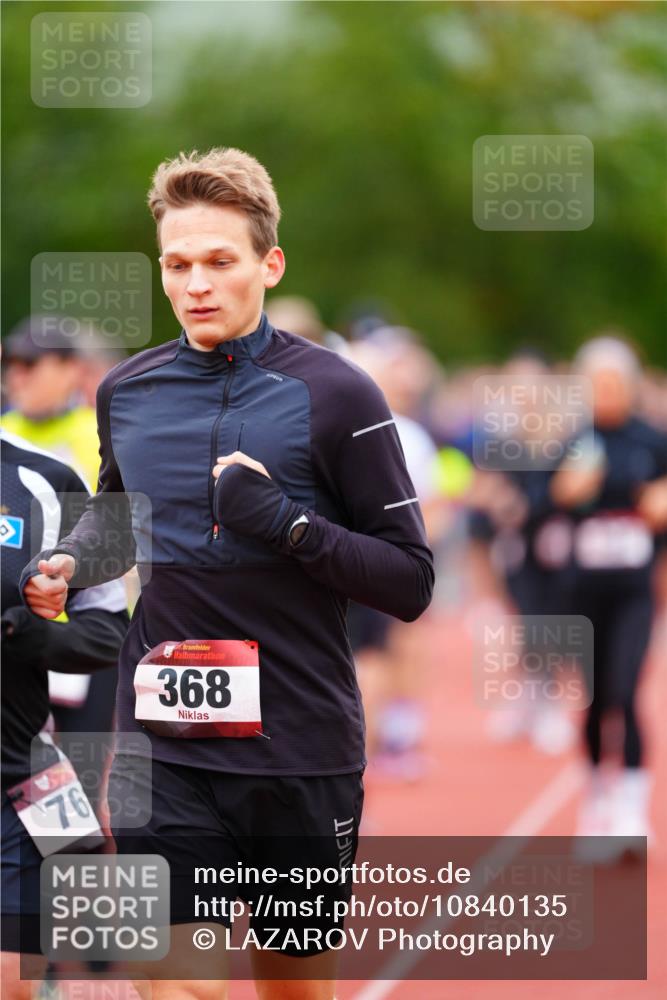 11.10.2026 - Bramfelder Halbmarathon 2026 LAZAROV Photography http://msf.ph/oto/10840135 11.10.2026 09:33:16 Laufen 76, 368 meine-sportfotos.de