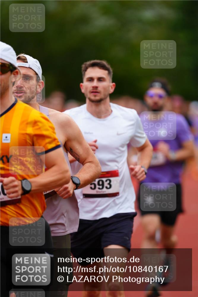 11.10.2026 - Bramfelder Halbmarathon 2026 LAZAROV Photography http://msf.ph/oto/10840167 11.10.2026 09:33:35 Laufen 593 meine-sportfotos.de
