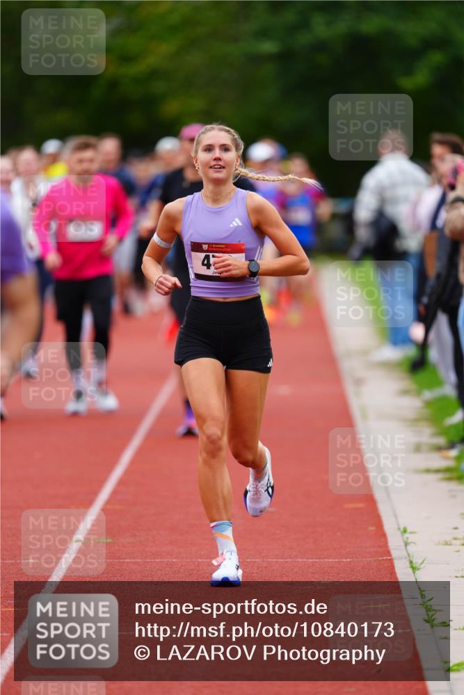 11.10.2026 - Bramfelder Halbmarathon 2026 LAZAROV Photography http://msf.ph/oto/10840173 11.10.2026 09:33:37 Laufen 4 meine-sportfotos.de