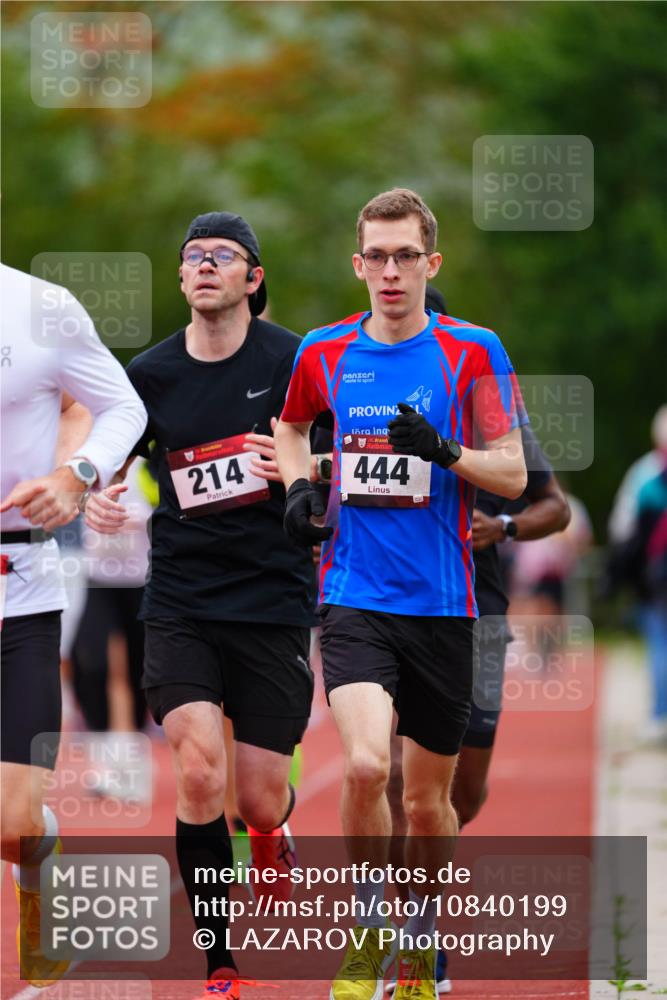 11.10.2026 - Bramfelder Halbmarathon 2026 LAZAROV Photography http://msf.ph/oto/10840199 11.10.2026 09:33:51 Laufen 214, 444 meine-sportfotos.de