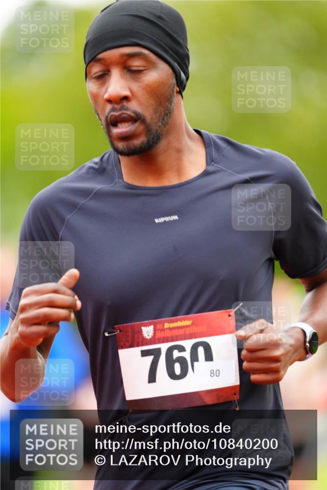 11.10.2026 - Bramfelder Halbmarathon 2026 LAZAROV Photography http://msf.ph/oto/10840200 11.10.2026 09:33:55 Laufen 35, 111, 760, 80 meine-sportfotos.de