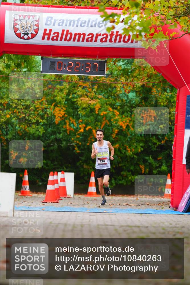11.10.2026 - Bramfelder Halbmarathon 2026 LAZAROV Photography http://msf.ph/oto/10840263 11.10.2026 09:52:35 Laufen 0, 22, 30, 734 meine-sportfotos.de