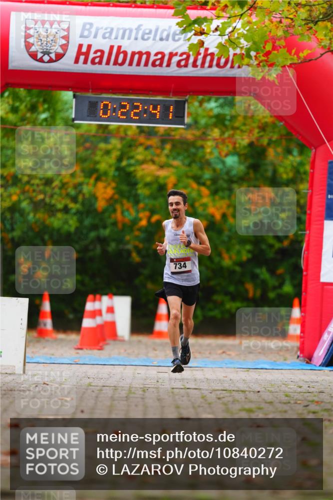 11.10.2026 - Bramfelder Halbmarathon 2026 LAZAROV Photography http://msf.ph/oto/10840272 11.10.2026 09:52:39 Laufen 0, 22, 4, 1, 734 meine-sportfotos.de