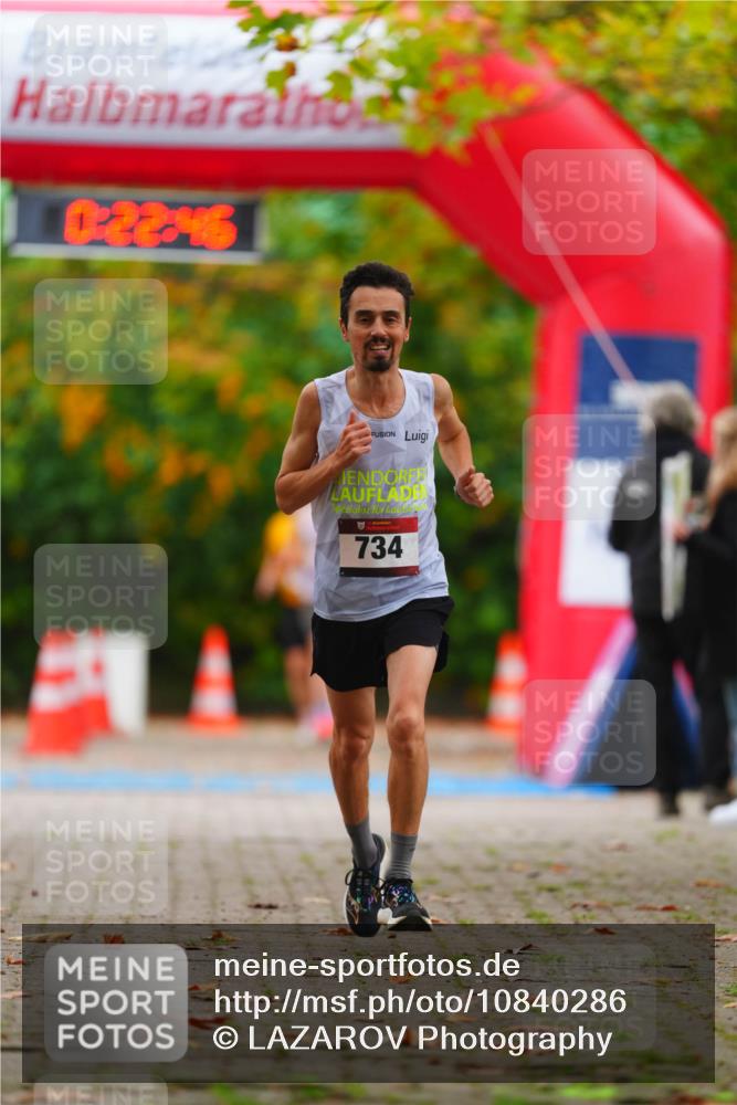 11.10.2026 - Bramfelder Halbmarathon 2026 LAZAROV Photography http://msf.ph/oto/10840286 11.10.2026 09:52:44 Laufen 0226, 734 meine-sportfotos.de