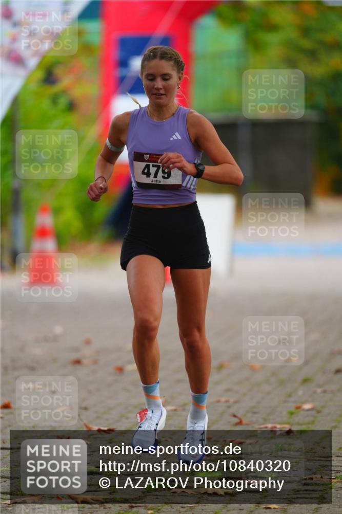 11.10.2026 - Bramfelder Halbmarathon 2026 LAZAROV Photography http://msf.ph/oto/10840320 11.10.2026 09:53:28 Laufen 479 meine-sportfotos.de