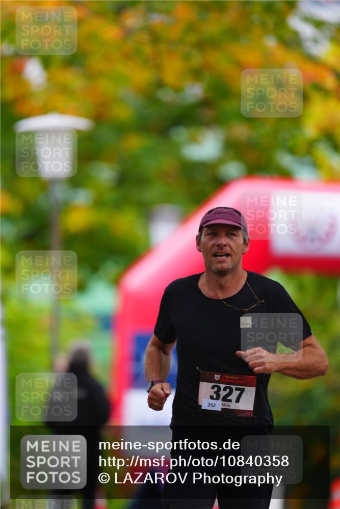 11.10.2026 - Bramfelder Halbmarathon 2026 LAZAROV Photography http://msf.ph/oto/10840358 11.10.2026 09:54:12 Laufen 327, 262 meine-sportfotos.de