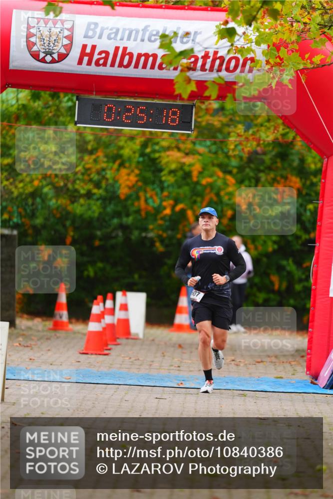 11.10.2026 - Bramfelder Halbmarathon 2026 LAZAROV Photography http://msf.ph/oto/10840386 11.10.2026 09:55:16 Laufen 607 meine-sportfotos.de