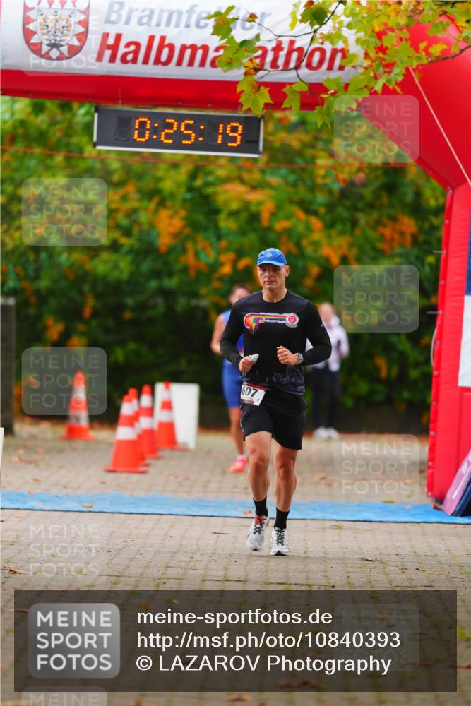 11.10.2026 - Bramfelder Halbmarathon 2026 LAZAROV Photography http://msf.ph/oto/10840393 11.10.2026 09:55:17 Laufen 0, 25, 19, 607 meine-sportfotos.de