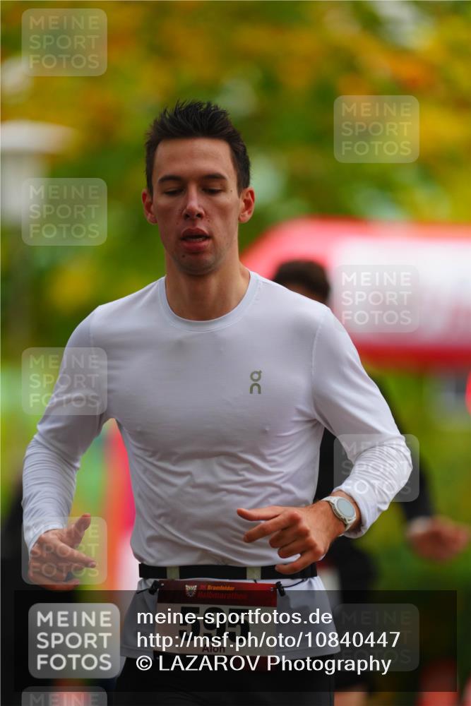 11.10.2026 - Bramfelder Halbmarathon 2026 LAZAROV Photography http://msf.ph/oto/10840447 11.10.2026 09:55:51 Laufen 35, 595 meine-sportfotos.de