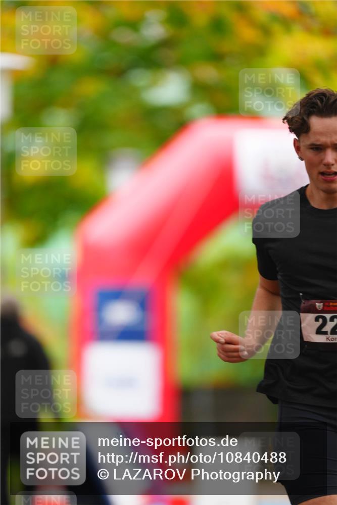 11.10.2026 - Bramfelder Halbmarathon 2026 LAZAROV Photography http://msf.ph/oto/10840488 11.10.2026 09:56:29 Laufen 22 meine-sportfotos.de