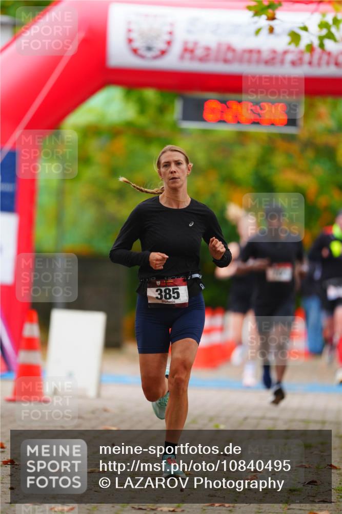 11.10.2026 - Bramfelder Halbmarathon 2026 LAZAROV Photography http://msf.ph/oto/10840495 11.10.2026 09:56:34 Laufen 385, 62636 meine-sportfotos.de