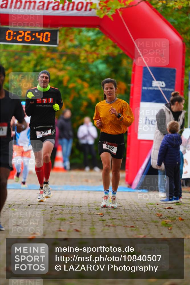 11.10.2026 - Bramfelder Halbmarathon 2026 LAZAROV Photography http://msf.ph/oto/10840507 11.10.2026 09:56:38 Laufen 0, 26, 40, 330, 382 meine-sportfotos.de