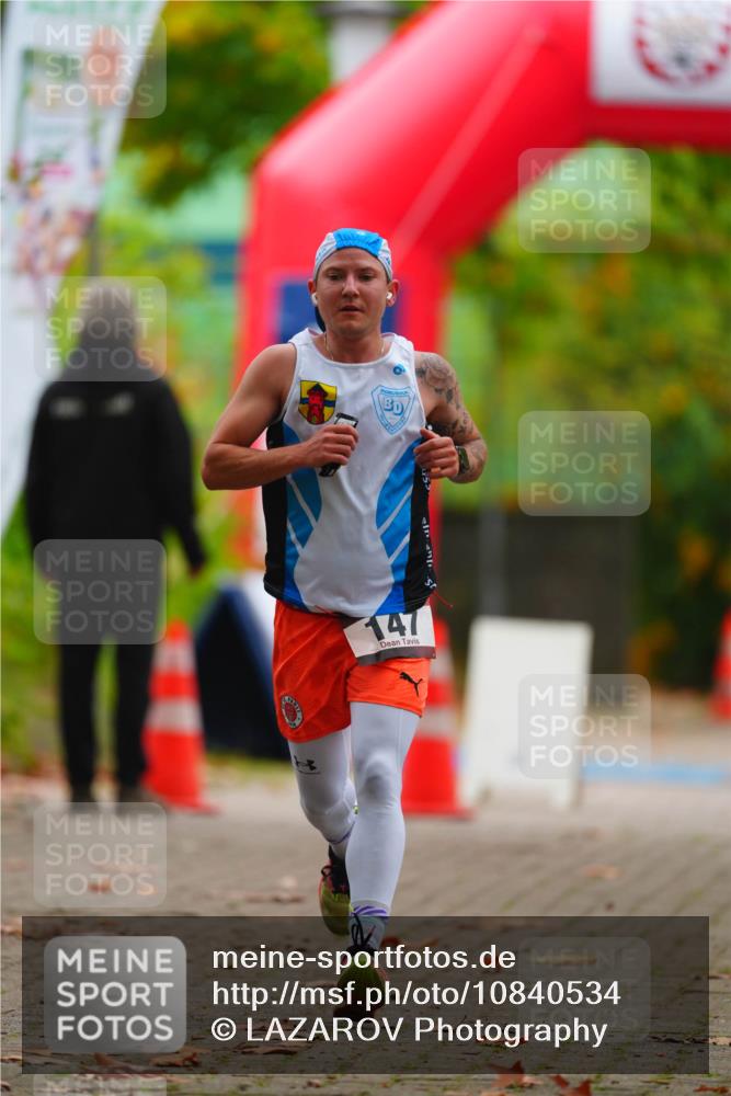 11.10.2026 - Bramfelder Halbmarathon 2026 LAZAROV Photography http://msf.ph/oto/10840534 11.10.2026 09:56:48 Laufen 147 meine-sportfotos.de