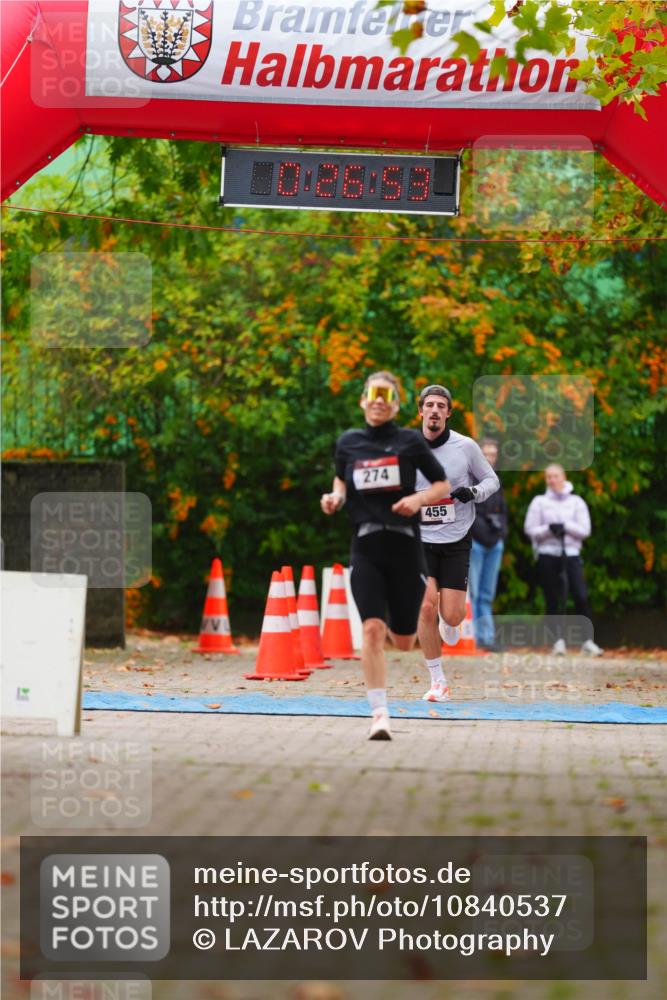 11.10.2026 - Bramfelder Halbmarathon 2026 LAZAROV Photography http://msf.ph/oto/10840537 11.10.2026 09:56:51 Laufen 274, 455 meine-sportfotos.de