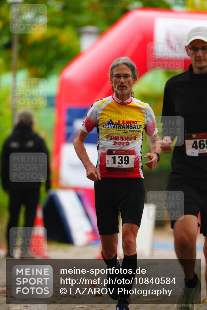 11.10.2026 - Bramfelder Halbmarathon 2026 LAZAROV Photography http://msf.ph/oto/10840584 11.10.2026 09:57:10 Laufen 2010, 35, 139, 46, 70 meine-sportfotos.de