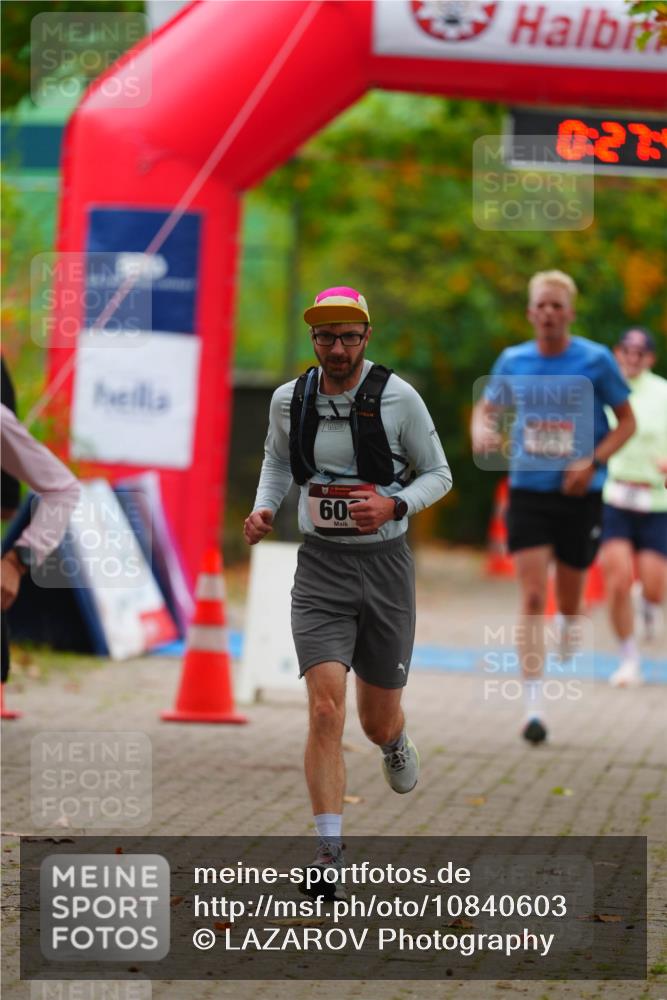11.10.2026 - Bramfelder Halbmarathon 2026 LAZAROV Photography http://msf.ph/oto/10840603 11.10.2026 09:57:43 Laufen 60, 0275 meine-sportfotos.de