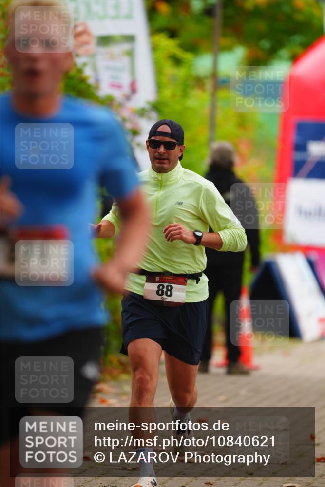 11.10.2026 - Bramfelder Halbmarathon 2026 LAZAROV Photography http://msf.ph/oto/10840621 11.10.2026 09:57:51 Laufen 88 meine-sportfotos.de
