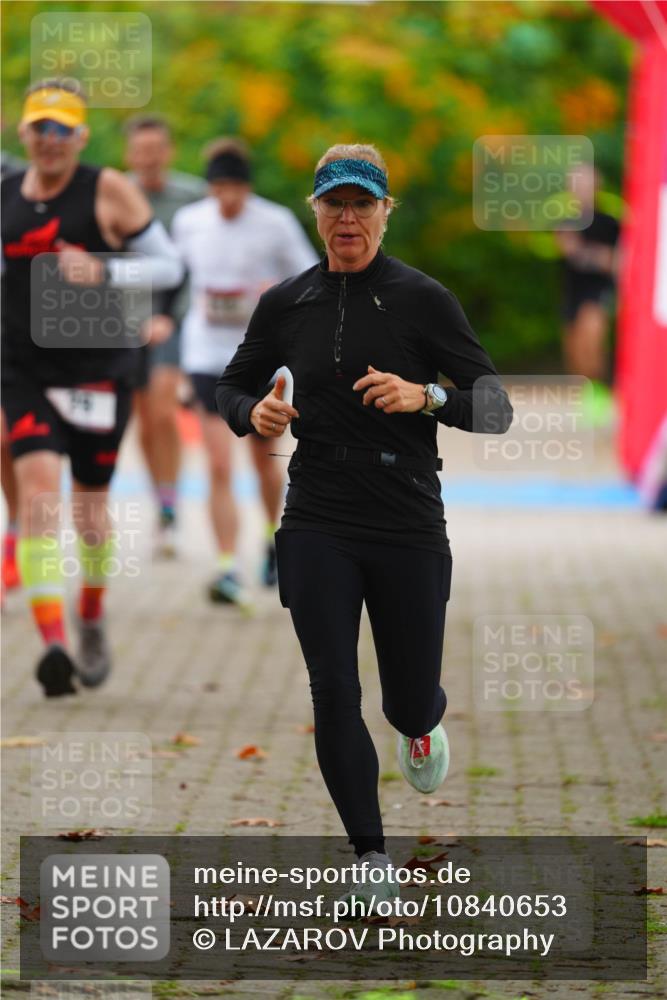 11.10.2026 - Bramfelder Halbmarathon 2026 LAZAROV Photography http://msf.ph/oto/10840653 11.10.2026 09:58:35 Laufen  meine-sportfotos.de