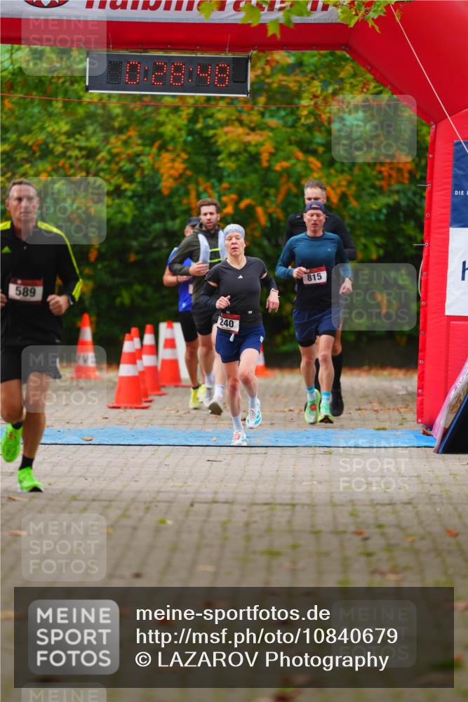 11.10.2026 - Bramfelder Halbmarathon 2026 LAZAROV Photography http://msf.ph/oto/10840679 11.10.2026 09:58:46 Laufen 589, 240, 815 meine-sportfotos.de