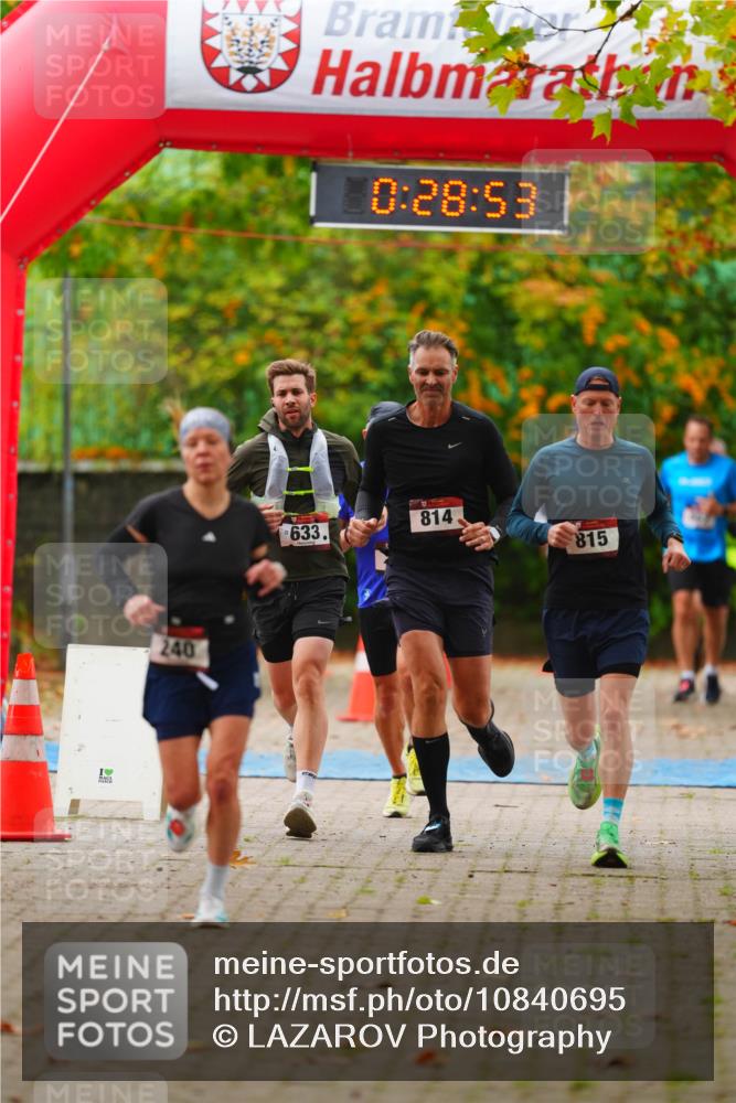 11.10.2026 - Bramfelder Halbmarathon 2026 LAZAROV Photography http://msf.ph/oto/10840695 11.10.2026 09:58:51 Laufen 0, 28, 53, 240, 633, 814, 815 meine-sportfotos.de