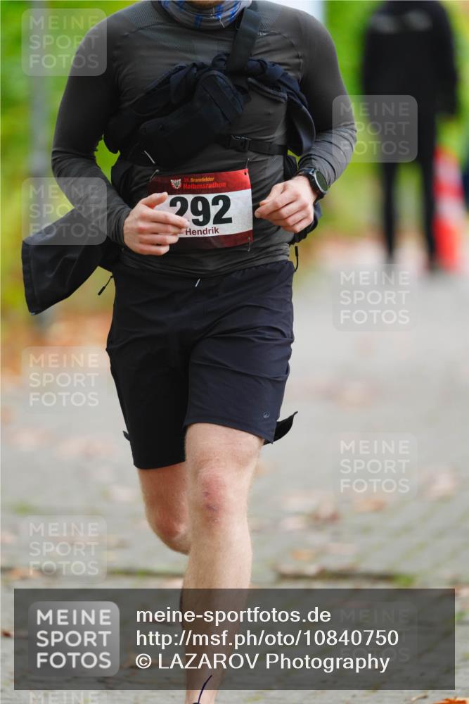 11.10.2026 - Bramfelder Halbmarathon 2026 LAZAROV Photography http://msf.ph/oto/10840750 11.10.2026 09:59:18 Laufen 35, 292 meine-sportfotos.de