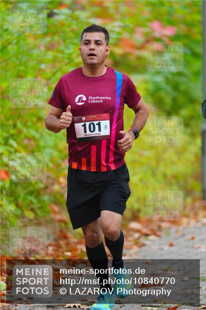 11.10.2026 - Bramfelder Halbmarathon 2026 LAZAROV Photography http://msf.ph/oto/10840770 11.10.2026 09:59:26 Laufen 35, 101 meine-sportfotos.de