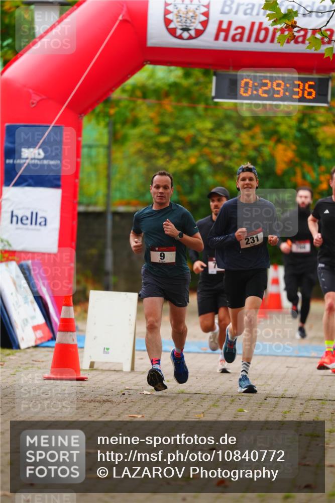 11.10.2026 - Bramfelder Halbmarathon 2026 LAZAROV Photography http://msf.ph/oto/10840772 11.10.2026 09:59:34 Laufen 6, 0, 29, 36, 231 meine-sportfotos.de