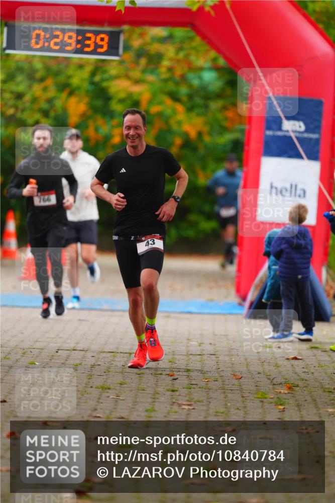 11.10.2026 - Bramfelder Halbmarathon 2026 LAZAROV Photography http://msf.ph/oto/10840784 11.10.2026 09:59:37 Laufen 0, 29, 39, 766, 43 meine-sportfotos.de