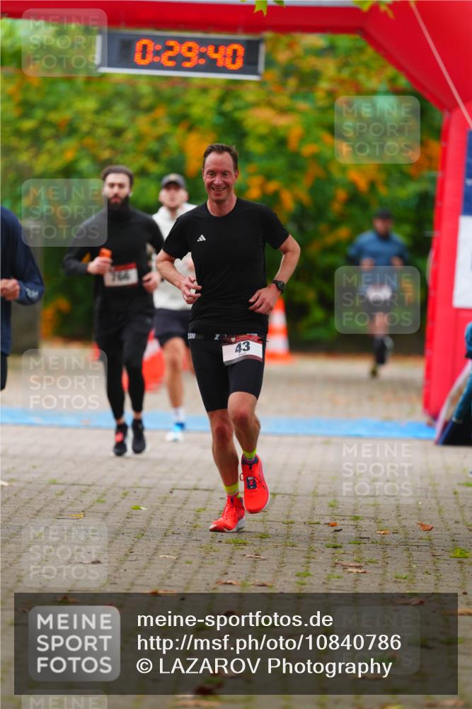 11.10.2026 - Bramfelder Halbmarathon 2026 LAZAROV Photography http://msf.ph/oto/10840786 11.10.2026 09:59:38 Laufen 166, 0, 29, 40, 43 meine-sportfotos.de