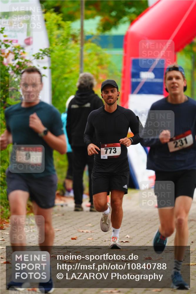 11.10.2026 - Bramfelder Halbmarathon 2026 LAZAROV Photography http://msf.ph/oto/10840788 11.10.2026 09:59:39 Laufen 9, 246, 773, 231 meine-sportfotos.de