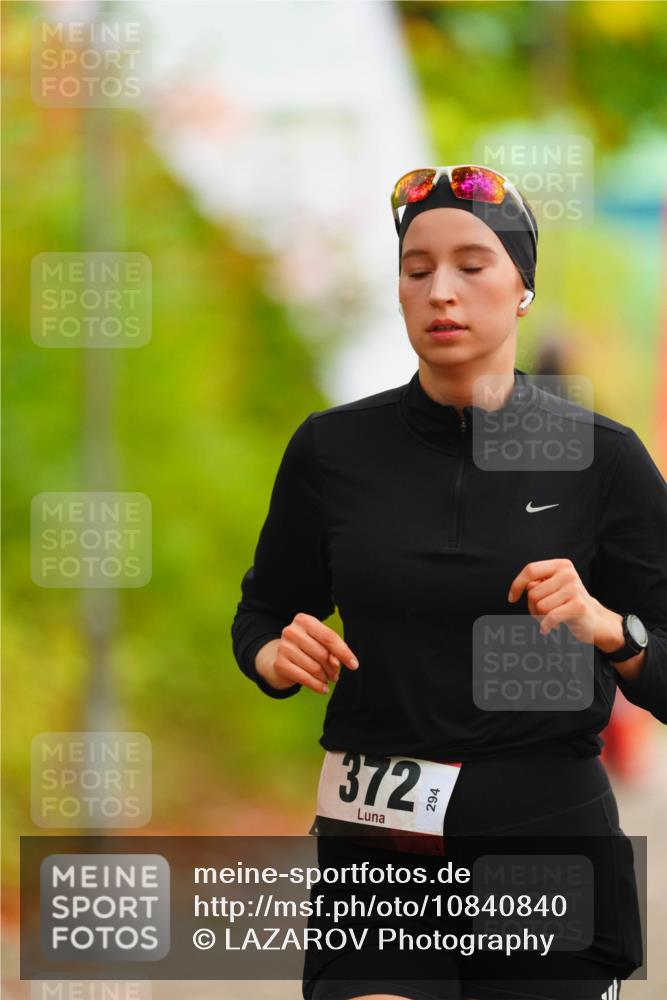 11.10.2026 - Bramfelder Halbmarathon 2026 LAZAROV Photography http://msf.ph/oto/10840840 11.10.2026 10:00:26 Laufen 372 meine-sportfotos.de