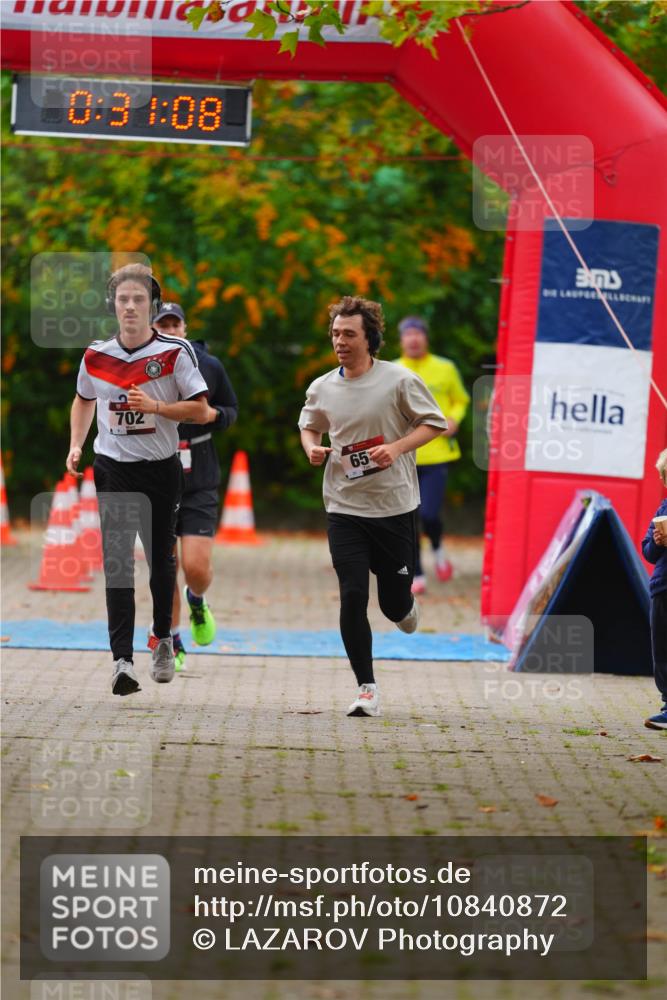 11.10.2026 - Bramfelder Halbmarathon 2026 LAZAROV Photography http://msf.ph/oto/10840872 11.10.2026 10:01:06 Laufen 0, 3, 1, 08, 702, 65, 31 meine-sportfotos.de
