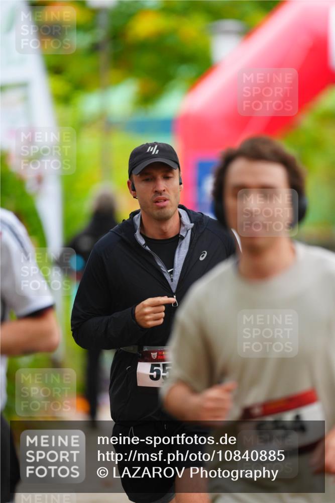 11.10.2026 - Bramfelder Halbmarathon 2026 LAZAROV Photography http://msf.ph/oto/10840885 11.10.2026 10:01:17 Laufen 55, 654 meine-sportfotos.de