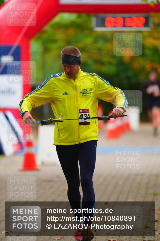 11.10.2026 - Bramfelder Halbmarathon 2026 LAZAROV Photography http://msf.ph/oto/10840891 11.10.2026 10:01:20 Laufen 36, 434 meine-sportfotos.de