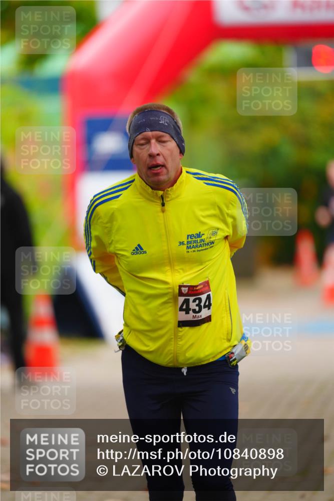 11.10.2026 - Bramfelder Halbmarathon 2026 LAZAROV Photography http://msf.ph/oto/10840898 11.10.2026 10:01:22 Laufen 36, 19, 20, 2, 35, 434 meine-sportfotos.de